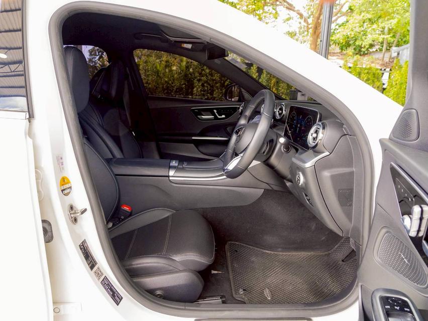 Benz C220d ปี22 12