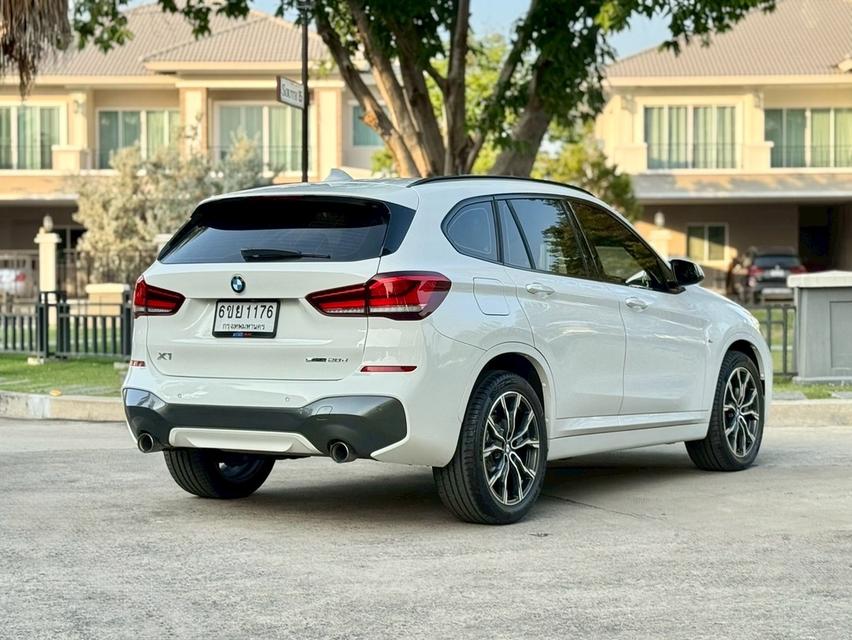 รหัสรถ AVA1176 ⭐️ BMW X1 sDrive20d Msport Top 2021 ดีเซล รูปที่ 5