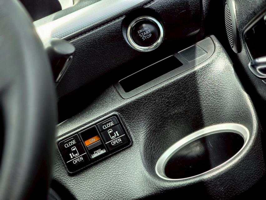 รหัสรถ CBL5752 TOYOTA Sienta 1.5V ปี 2019  19