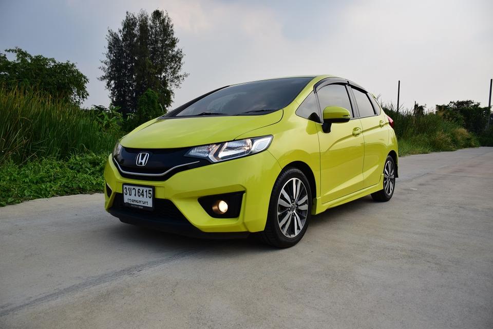 ขายเพียง 338000บาท / ฟรีดาวน์ JAZZ GK รถมือเดียว ตัวท็อป / แอร์จอ พุตสต๊าท กล้องหลัง /เมาติฟังชั่นส์ ครุสคอลโทล AIRB ตรงปก โทร0957401229 ไอดีไลน์ UTBP รูปที่ 10