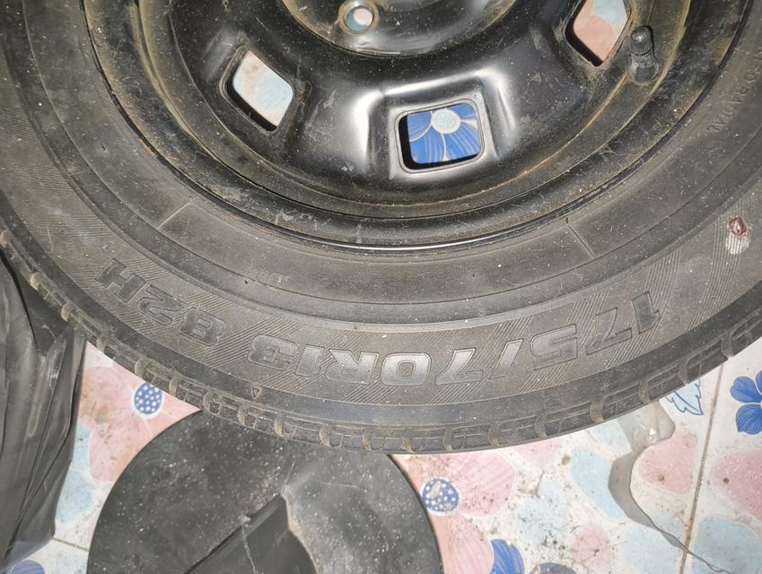 ล้ออะไหล่ 3