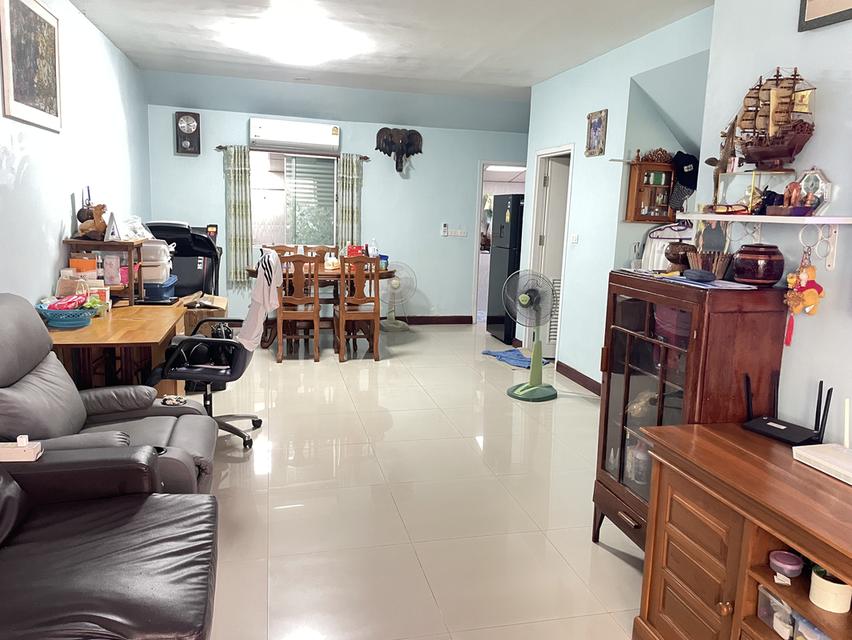 บ้านทาวเฮ้าส์ หมู่บ้านพฤกษาวิลล์ 25 5