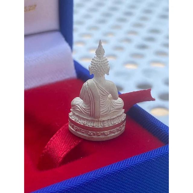 Phra Nirantrai Amulet – Wat Makut Royal Edition (200th Anniversary of King Rama IV, 2004 Consecration) 2