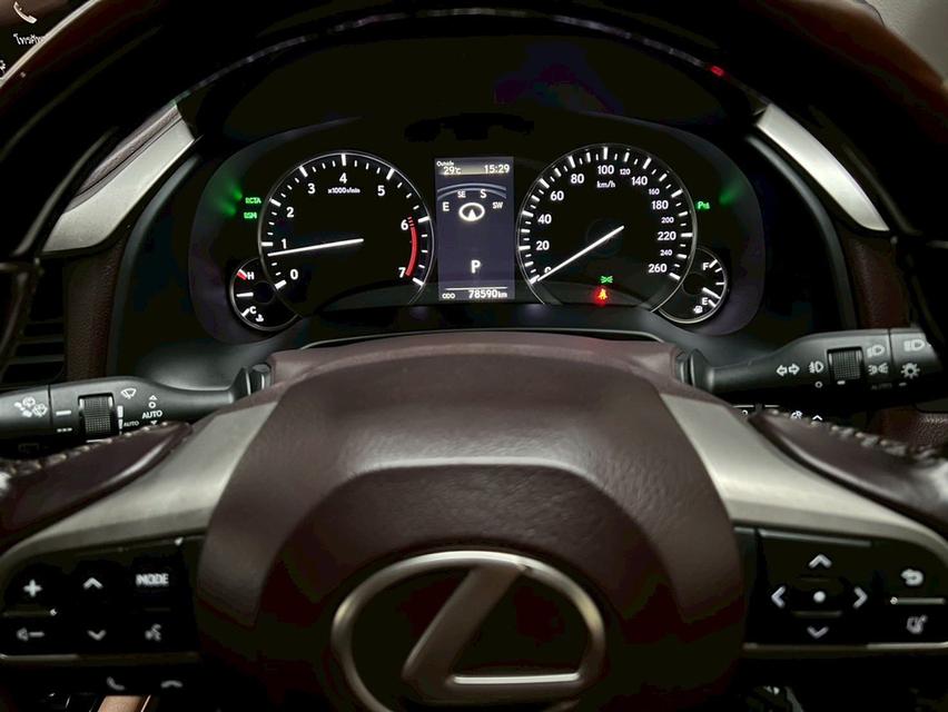 Lexus RX200t 2.0 Premium SUV 7
