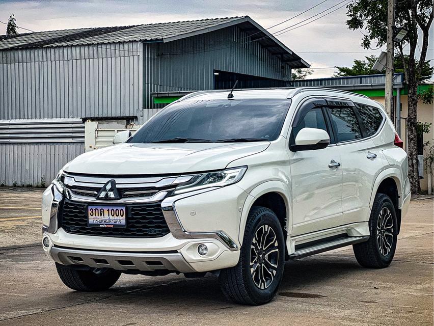 ขาย Mitsubishi Pajero 2.4GT 4wd ปี16