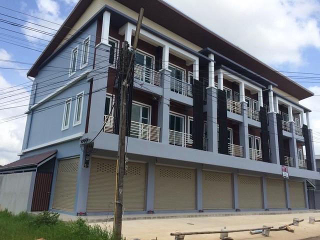 ต้องการขาย อาคาร อาคารพาณิชย์ แม่สอด จ.ตาก 3499999 บ. 3BEDROOM พื้นที่ 22 sq.wa ไม่ไกลจาก เมกาโฮม แม่สอด 60 เมตร และห่าง