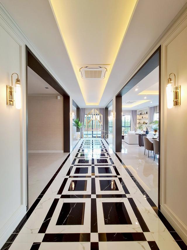 Luxury English-Style Detached House – The City Bangna 2 8