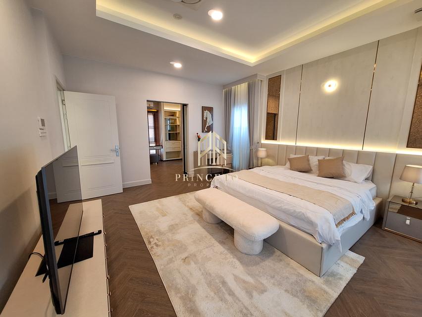 Luxury House For Sale or Rent Nantawan Rama 9 New Krungthep Kreetha 12