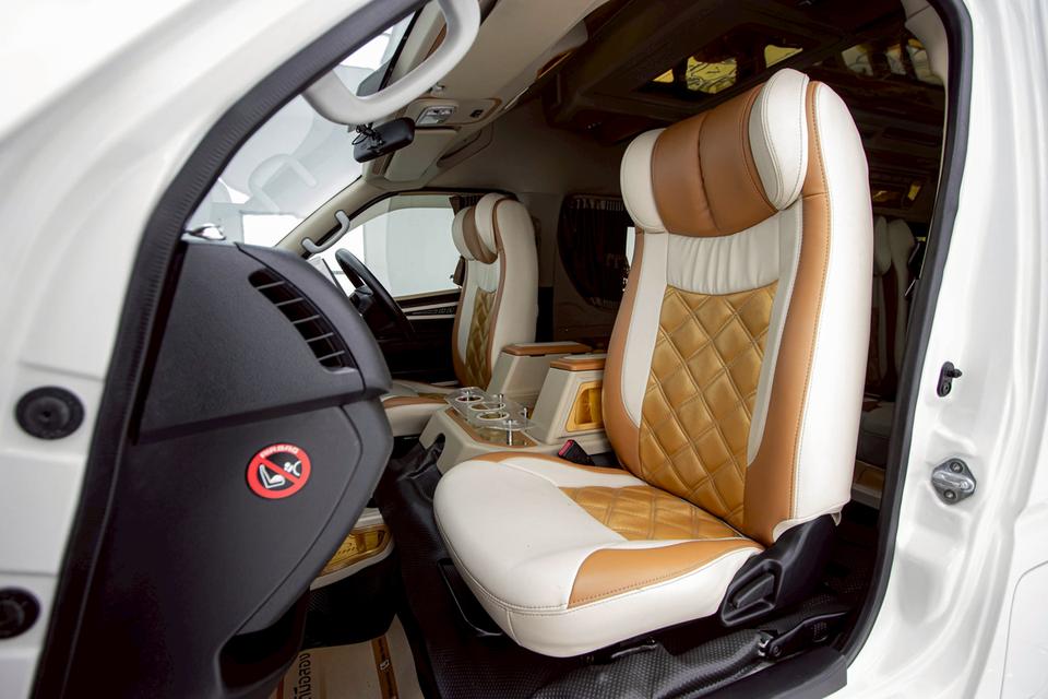 TOYOTA COMUTER 3.0 D4D 2017  5
