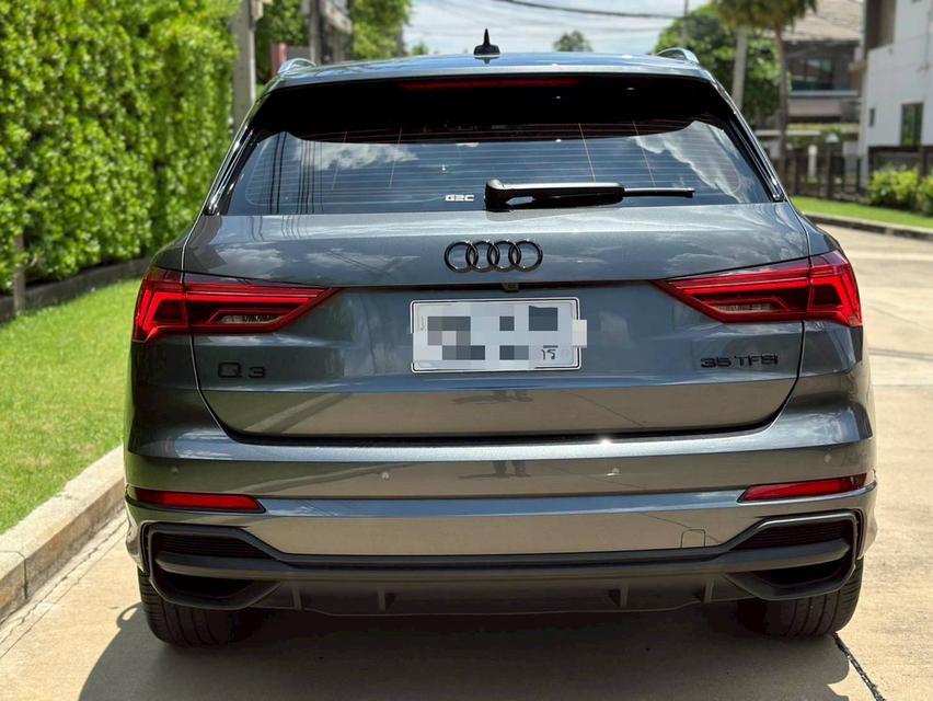 2023 Audi Q3 35TFSi S line รถสภาพใหม่มากๆ ประหยัดไปเกือบล้านบาท 8