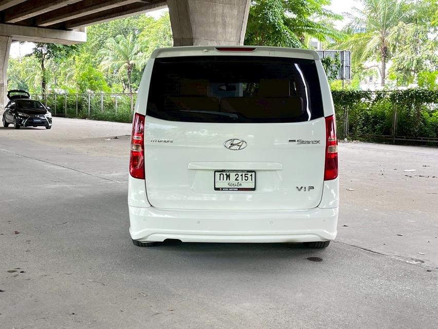 รหัสรถ WRT2151 Hyundai Grand Starex 2.5 VIP ปี 2013