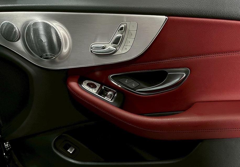 BENZ C200 Coupe Amg Dynamic ปี 2019 FaceLift รถมือเดียวป้ายแดง ประวัติศูนย์ทุกระยะการใช้งาน 15