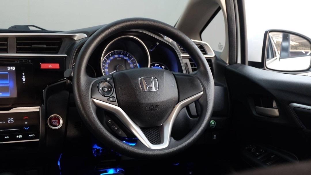 HONDA JAZZ  รุ่น  V+ ปี 2015 รหัส KN9554 14