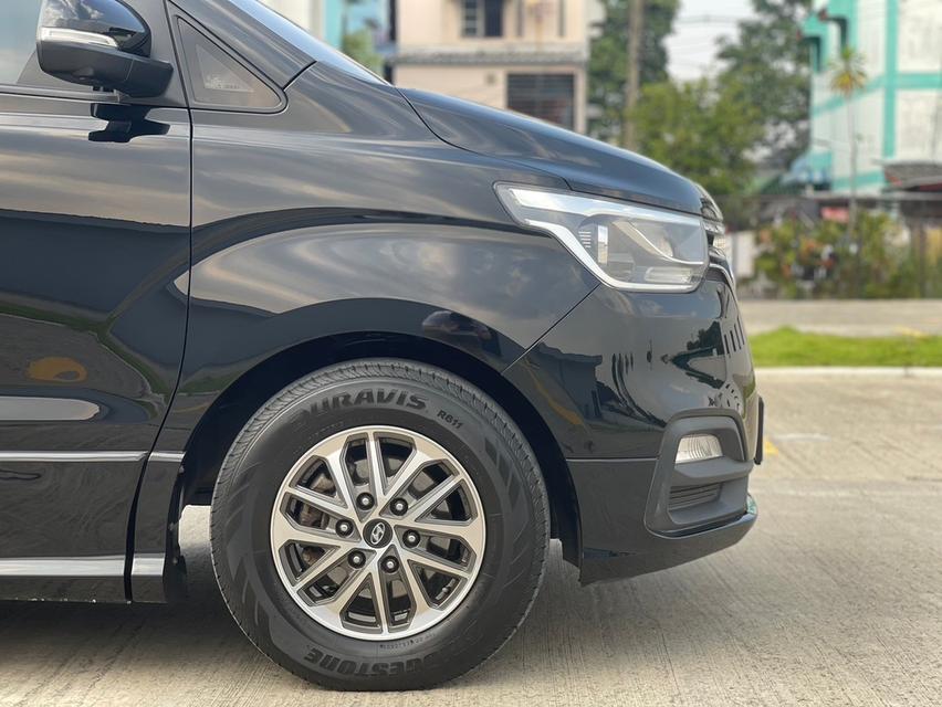 2018 Hyundai H1 Deluxe Minorchange รหัส NCT2468 9