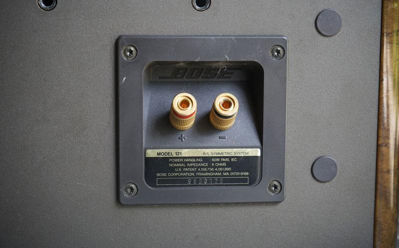 ลำโพง BOSE รุ่น 121 WestBorough 12