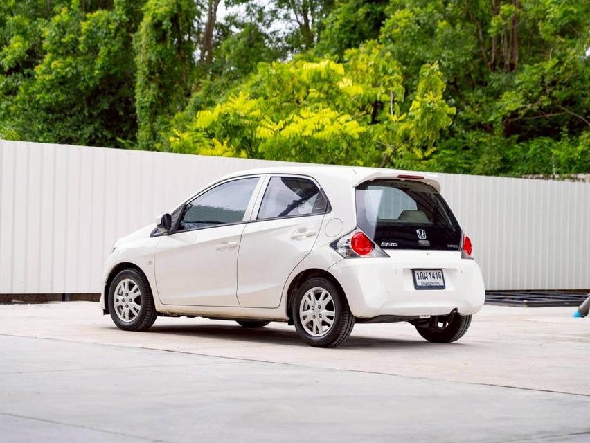 HONDA BRIO 1.2V ปี จด 2013
