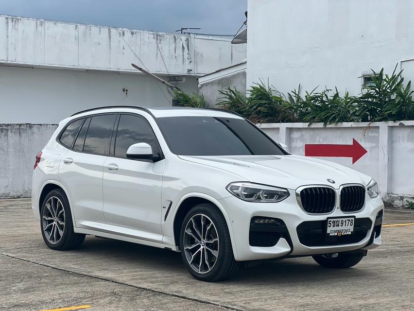 (แจ้งรหัสรถ NCT195) BMW X3 xdrive30e M Sport ขาว 2020 จด 2021