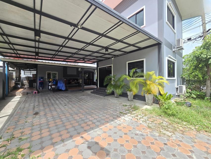 ขายบ้านเดี่ยวมือสอง โครงการชัยพฤกษ์ บางแวก (Chaiyapruek Bangwaek) หลังมุม 2 ชั้น เนื้อที่ 75 ตร.ว. ใกล้ถนนพุทธมณฑล สาย 3 และโรงพยาบาลราชพิพัฒน์ 2
