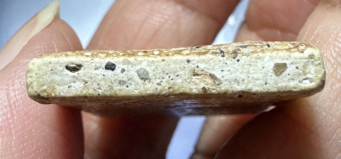 พระสมเด็จพิมพ์ใหญ่เนื้อเก่า มีมวลสาร เจ้าของเดิมฝนขอบ เข้าตลับ 6