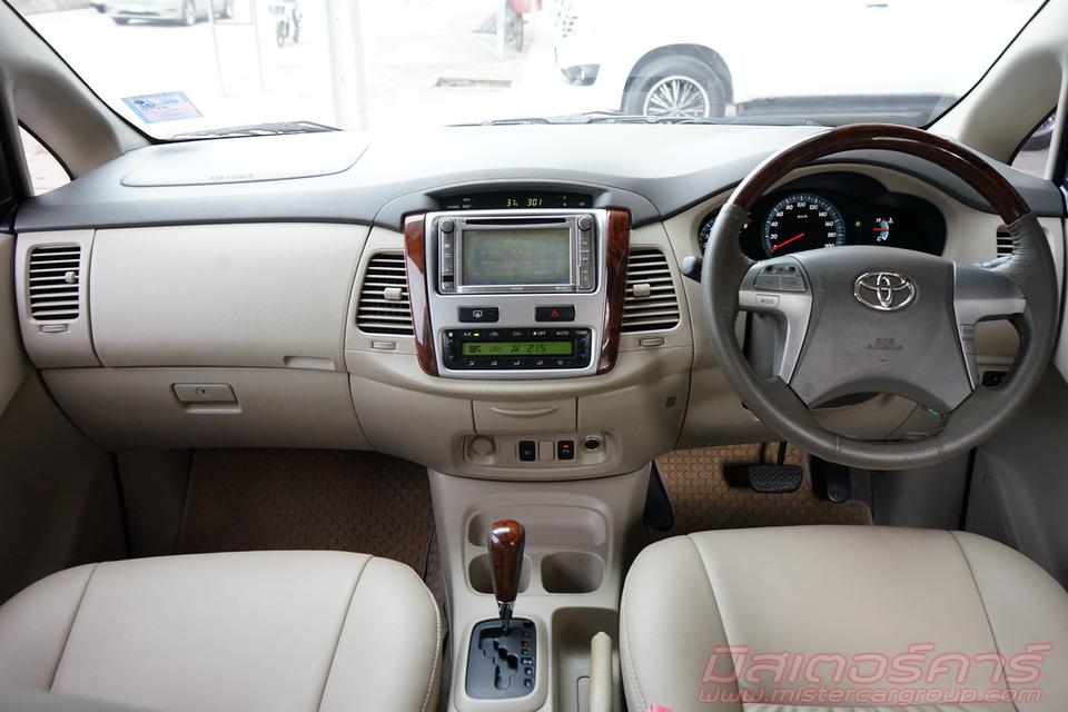 2011 TOYOTA INNOVA 2.0 V ( 8050 ) 15