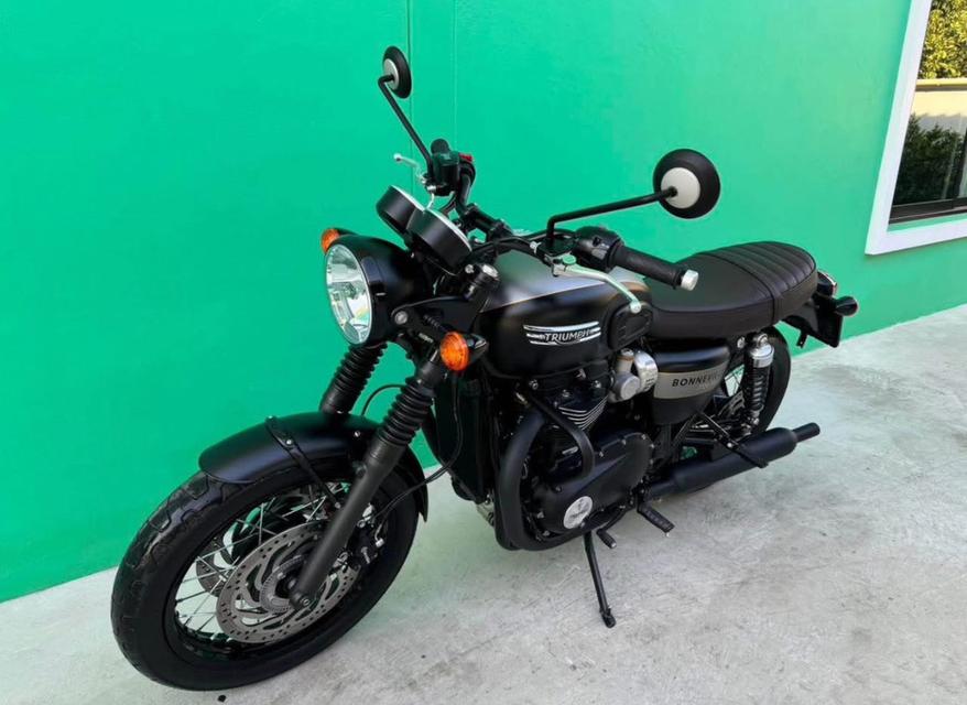 Triumph Bonneville T120 Black Gold Line ปี 2021