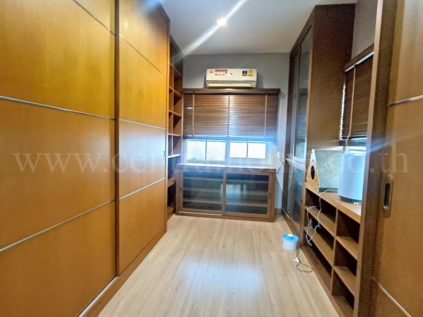ทาวน์โฮม โกลเด้น ทาวน์ รามอินทรา - คู้บอน หลังริม  11