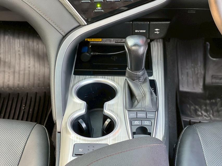 ปี 2020 TOYOTA CAMRY, 2.5 HEV PREMIUM LUXURY รูปที่ 13
