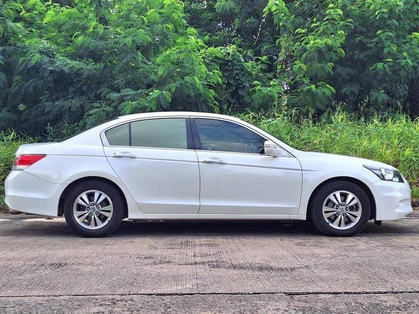 คุ้มๆๆ HONDA ACCORD JP 2.0i (CBU) SUNROOF ปี 2012 รถใช้น้อย ประวัติศูนย์ครบ 6