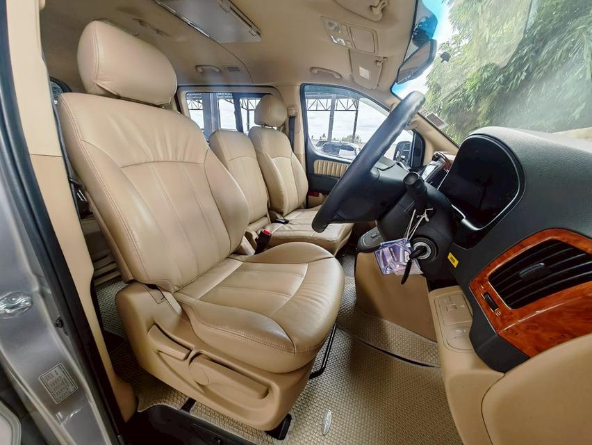 2015 HYUNDAI H1 ELITE 2.5 11