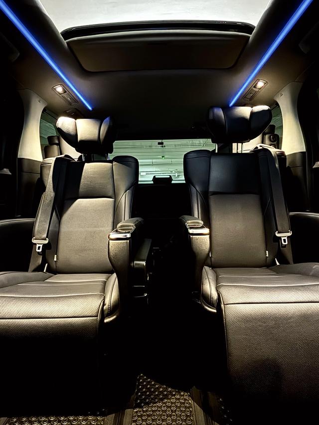 2024 แท้ Toyota Alphard SC Package 2.5 Top สุดตาราง  19