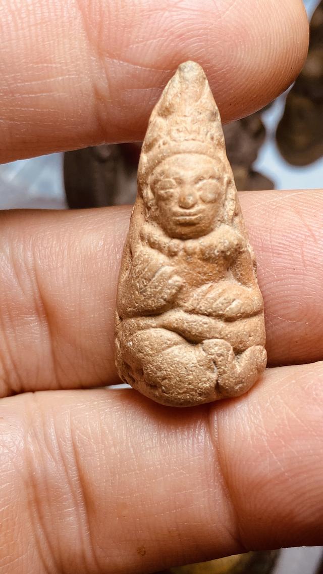 พระอุปคุตเนื้อดินหลวงพ่อโหน่ง สุพรรณ