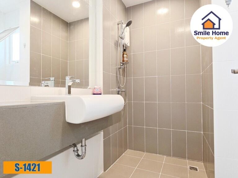 Centro ศรีนครินทร์–บางนา ใกล้สวนหลวง ร.9 14