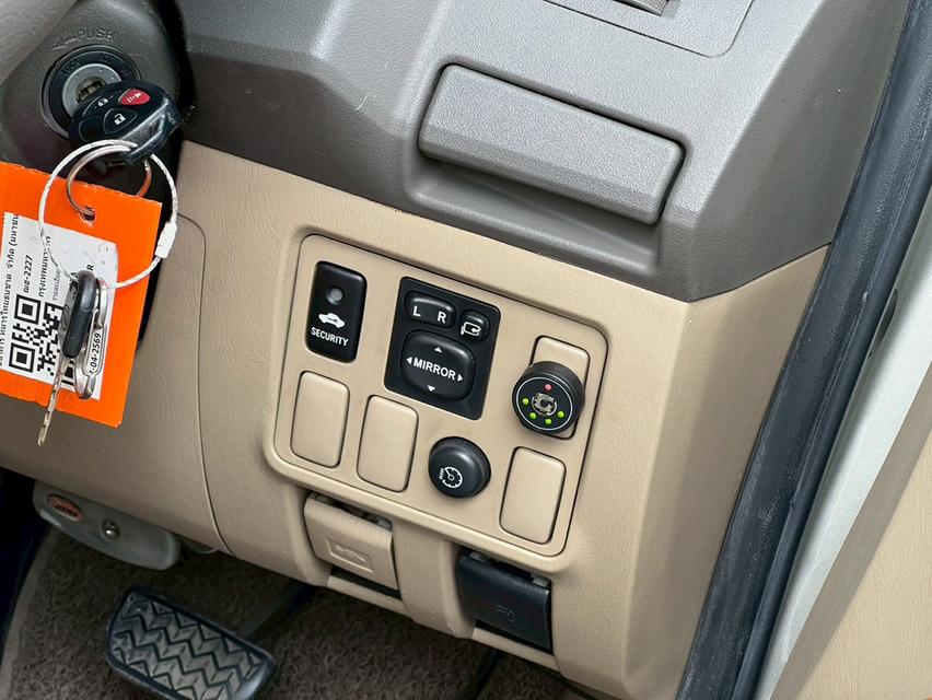 Fortuner 7 ที่นั่ง เครื่องเบนซิน+CNG คุ้มสุดในงบสามแสน รูปที่ 16