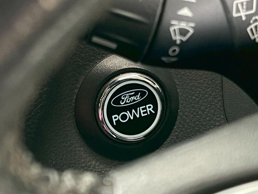 รหัสรถ WMT53 Ford Focus 2.0 S ปี 2014 7
