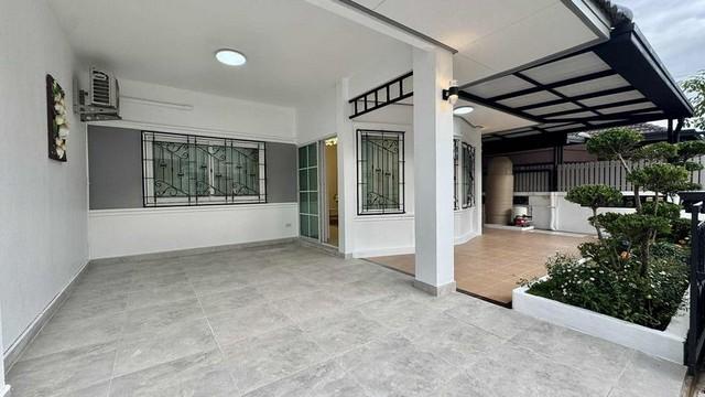 บ้านแฝดชั้นเดียว 40 ตารางวา บ้านทำเลดีอยู่ในโครงการหมู่บ้าน 2