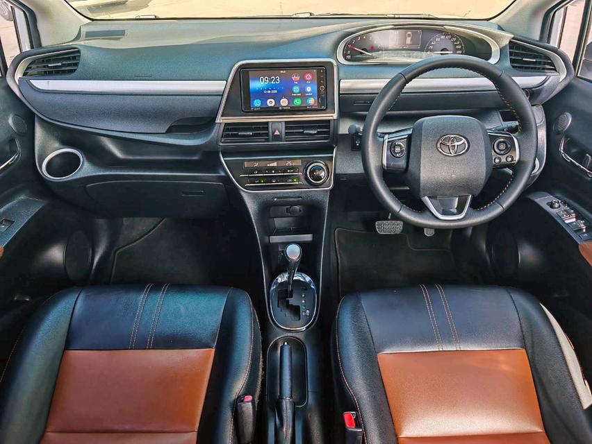 ขาย TOYOTA SIENTA 1.5 V ปี 2017 ไมล์ 7 หมื่นโล 9
