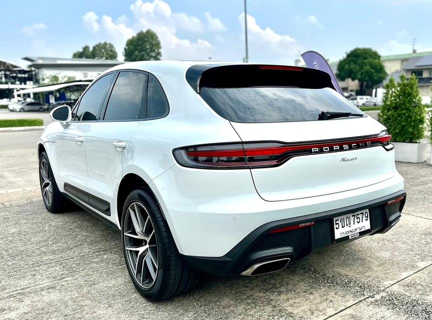 Porsche Macan 2.0 ปี (2024) 6