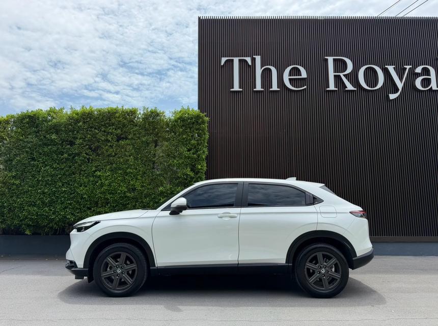 Honda HRV eHEV EL ปี2023 สีขาว Mileage 30,000 Km. รูปย่อยที่ 3