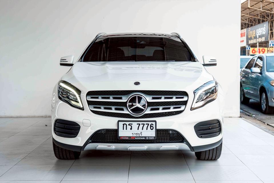 รหัสรถ NP7776 รุ่นรถ : BENZ GLA250 AMGปีรถ : 2019 8