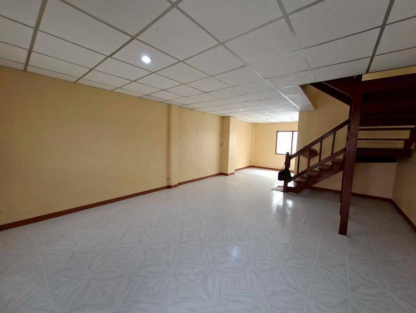 ขายบ้าน 2 ชั้น หมู่บ้านณัฐวดี รังสิต-คลอง8 ใกล้โรงเรียนตวงพรวิทยา 4