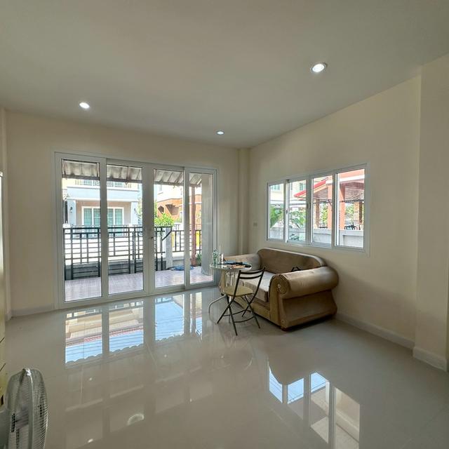 บ้านแฝด กิตติชัย18 ศาลายา ใกล้ ม.มหิดล พุทธมณฑลสาย4 ทวีวัฒนา บรมราชชนนี นครปฐม : Baan Kittichai 18 6