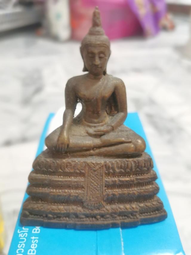 พระพุทธนาคน้อย วัดประยูร