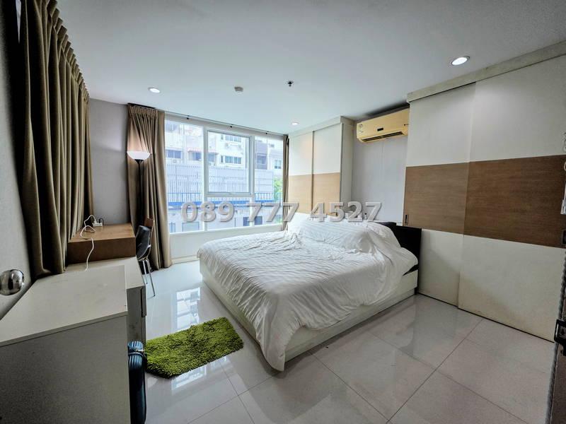 [ขาย] คอนโด สุขุมวิท ลิฟวิ่ง ทาวน์ (Sukhumvit Living Town) อโศก 2 นอน 58.90 ตรม. มีที่จอดรถประจำ ใกล้ MRT เพชรบุรี และ มศว 1
