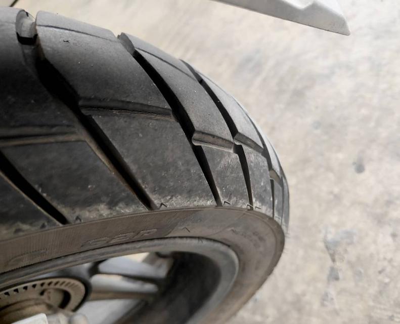 มอเตอร์ไซด์ Honda Forza 300 ปี 2019 รูปที่ 12