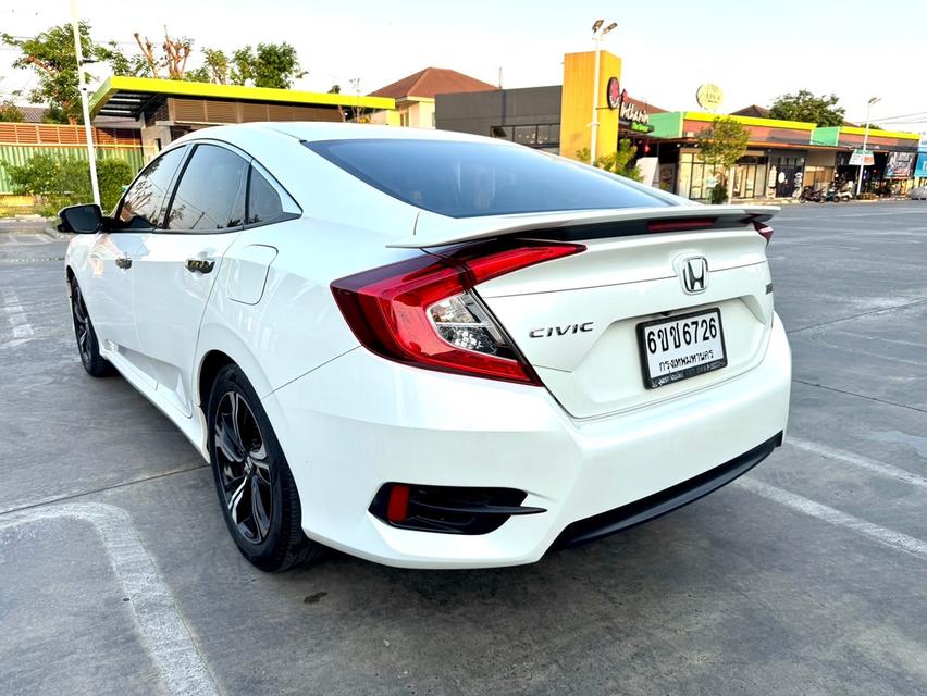 Honda Civic 1.5 Rs turbo ปี 2018 5