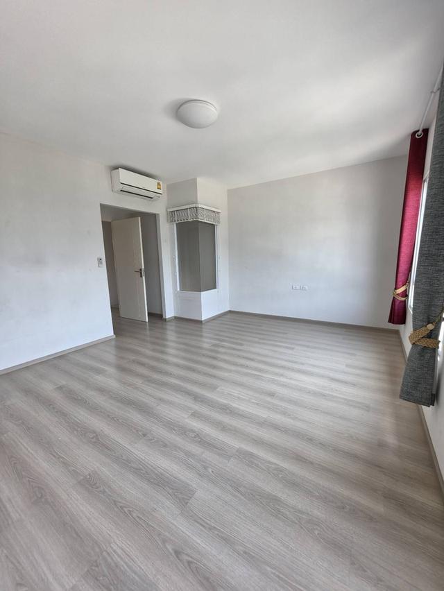 บ้านทาวน์โฮม Indy Srinakarin - Romklao (อินดี้ ศรีนครินทร์ - ร่มเกล้า) 11