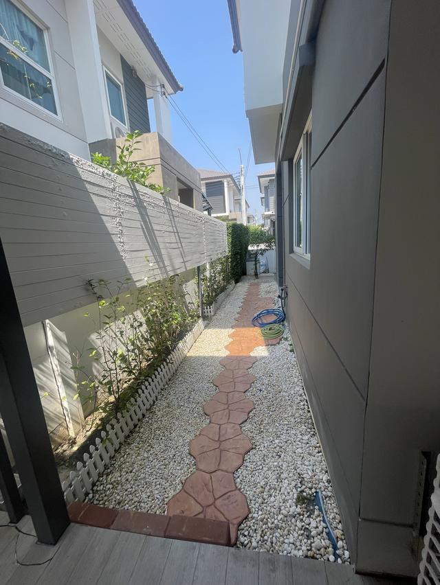 บ้านเดี่ยว หมู่บ้านเซนโทรประชาอุทิศ 90 12