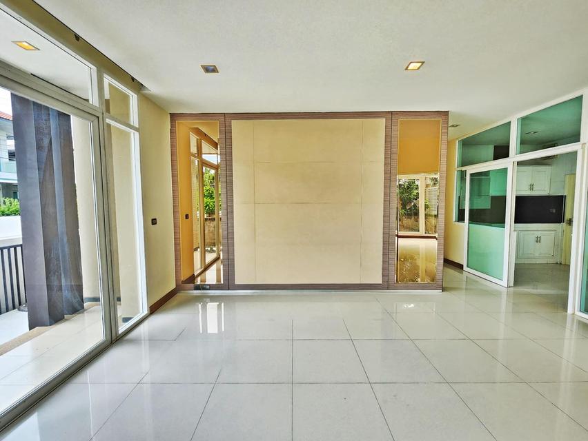 ขายบ้านเดี่ยว 2 ชั้น 67 ตร.ว. 5 ห้องนอน ติดถนนราชพกฤษ์ Casa Legend ราชพฤกษ์ 3