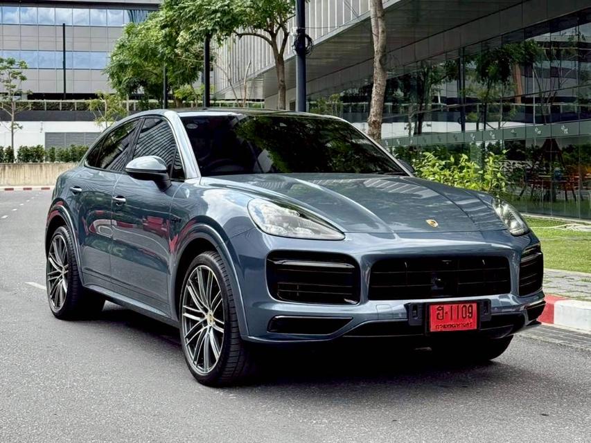 Cayenne Coupe E-Hybrid 5