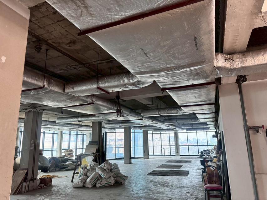 ให้เช่าอาคารพาณิชย์ ชั้น 4 อาคารโล่งสวย เหมาะทำธุรกิจ ติดถนนรามคำแหง (N.1922) 1